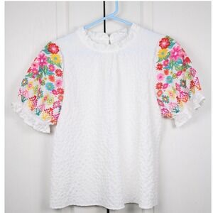 THML Women's White Textured Embroidered Puff Sleeve Blouse Ruffle Neck Size XS